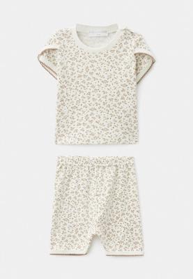 Комплект из футболки и шорт